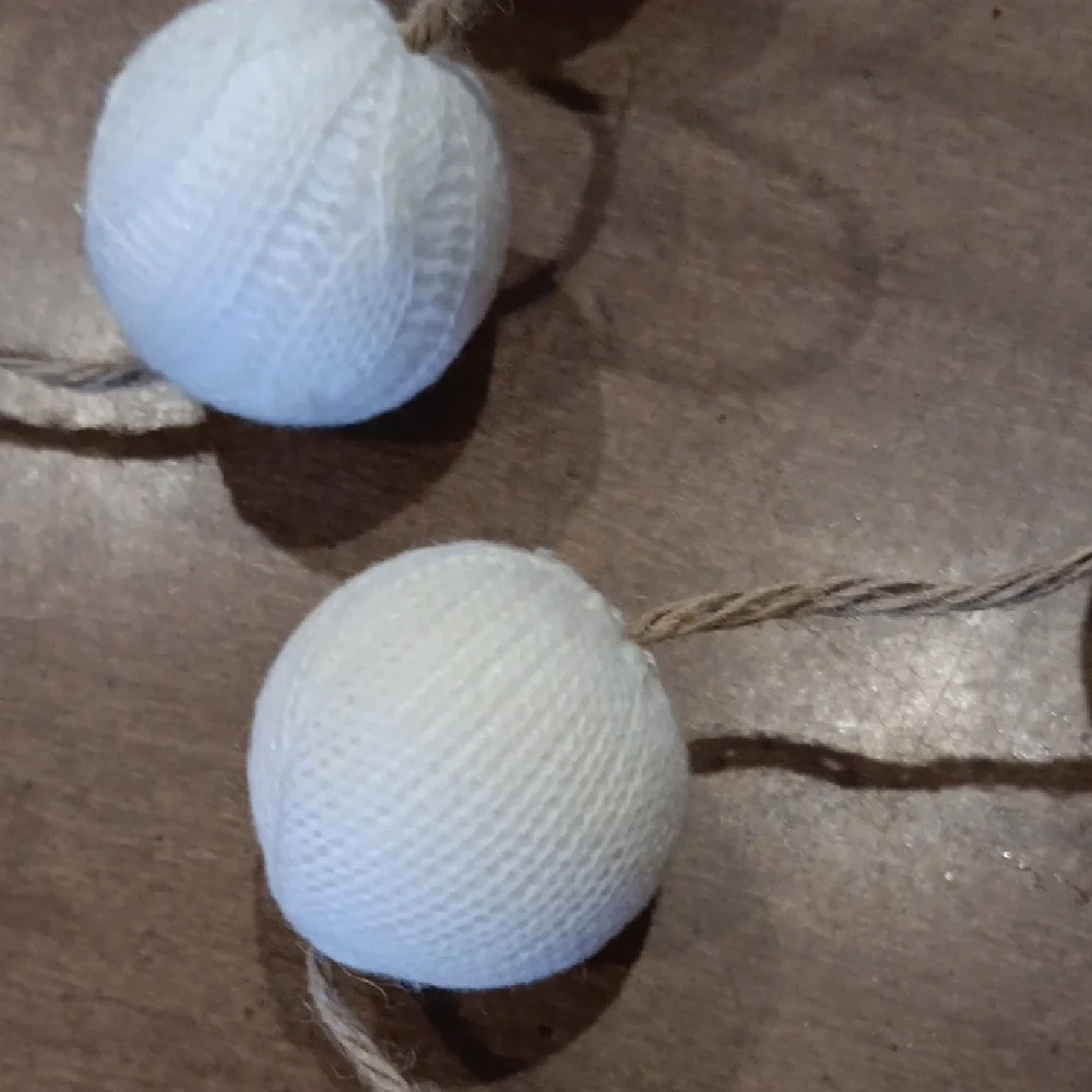 White Holiday String Snowball Garland